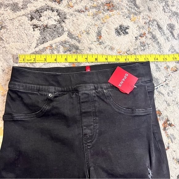 SPANX Vintage Black Distressed Ankle Skinny Jeans Size S NWT - Picture 8 of 11